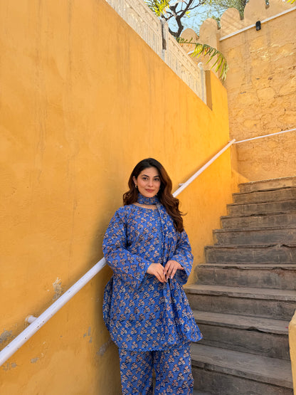 Royal blue Farshi set