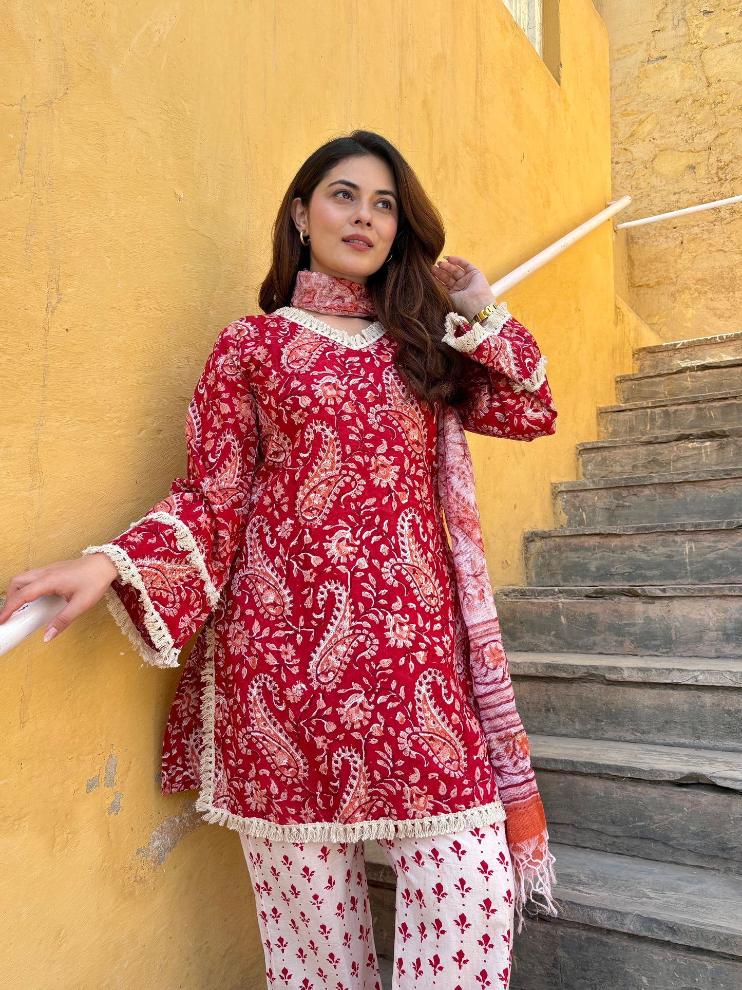 seher red suit set