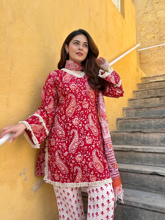 seher red suit set