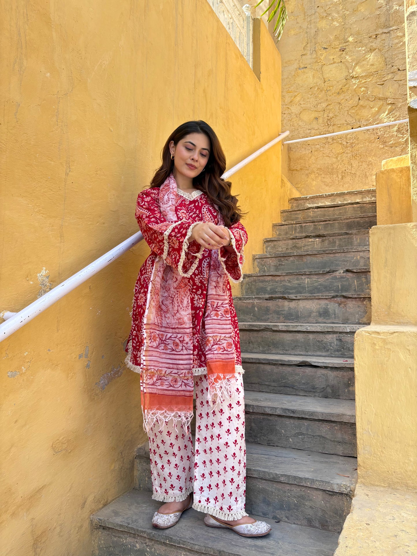 seher red suit set