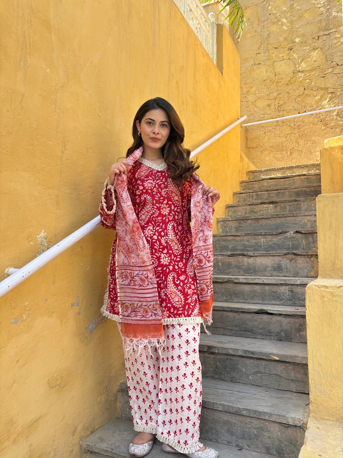 seher red suit set