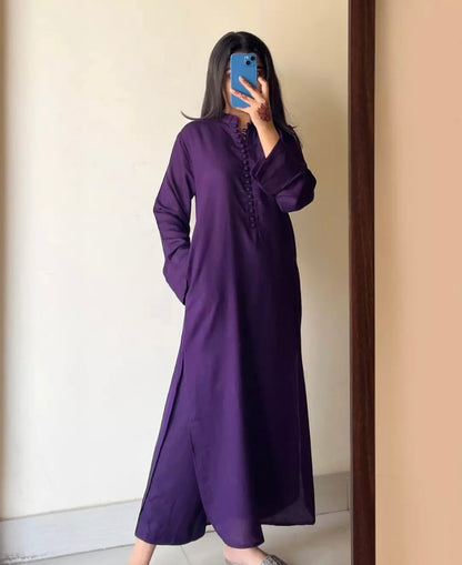 Soft Linen cordset .