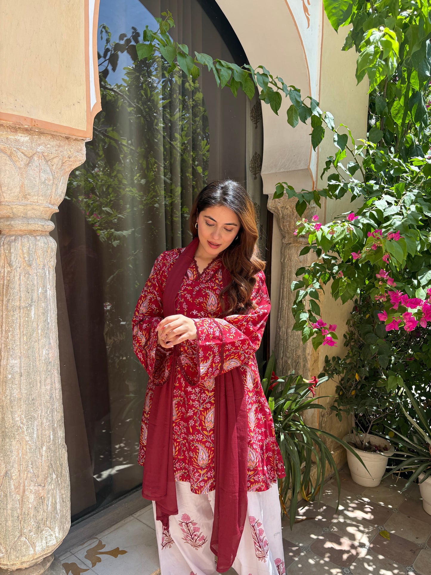 aarzu red farshi set