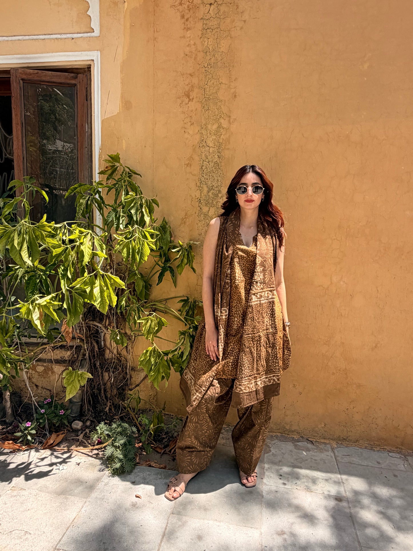 shreya farshi set