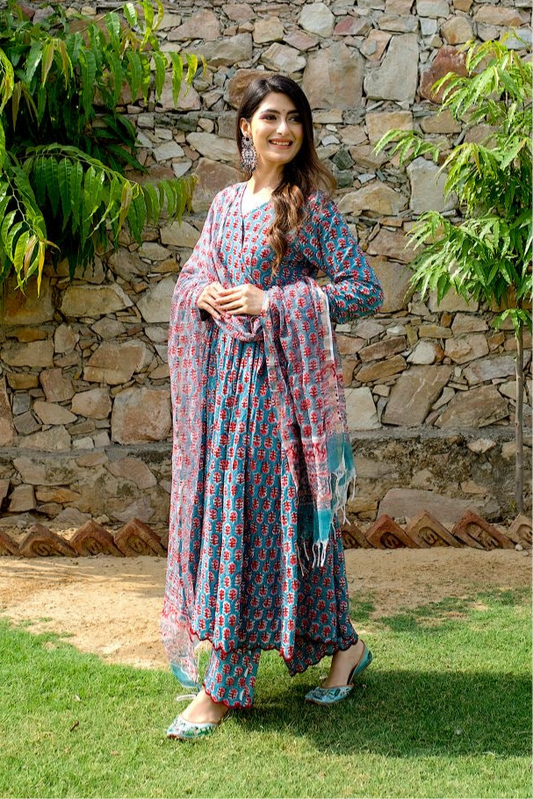 Aura Anarkali Set