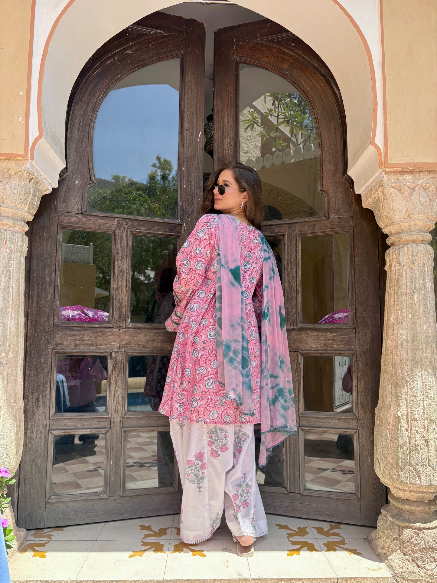 Aarzu Pink Farshi Set