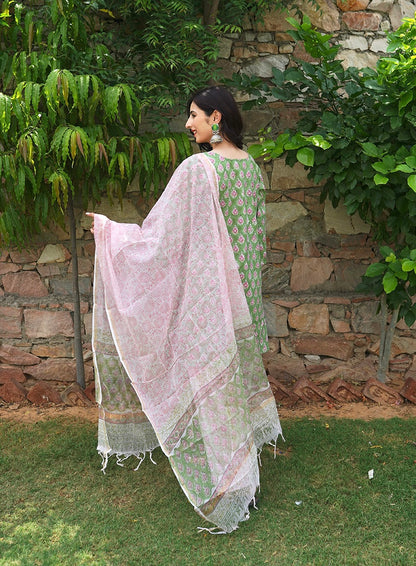 Rutba Farsi Salwar Suit Set