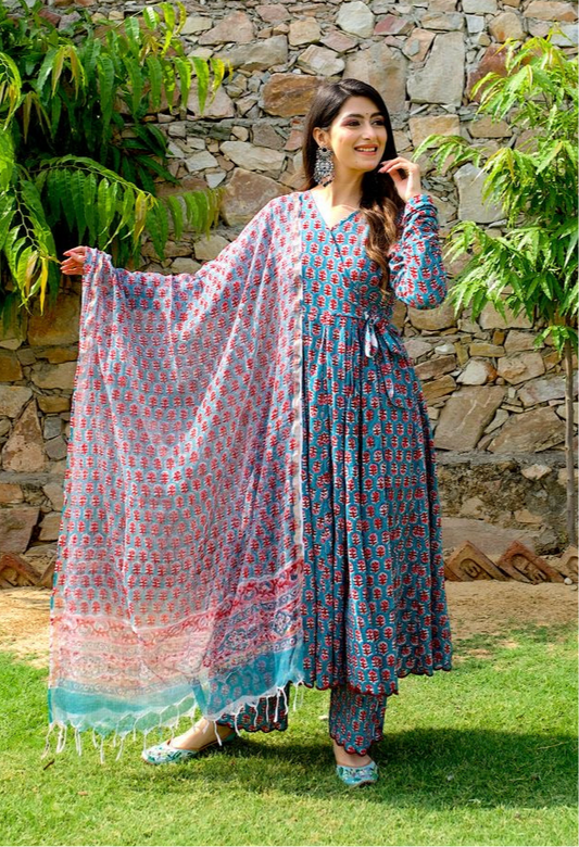 Aura Anarkali Set
