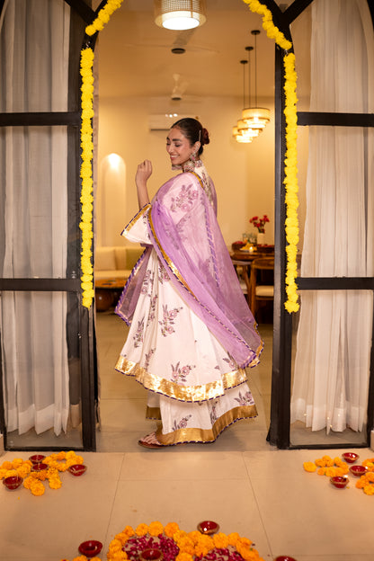 Suhana boota anarkali set