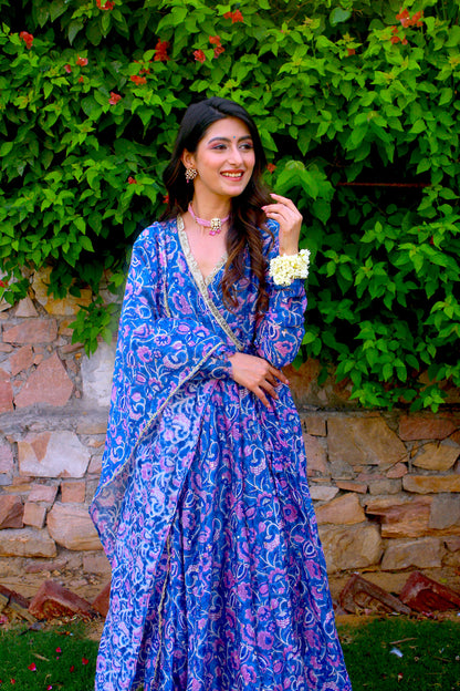 Aabru Angrakha Anarkali Set
