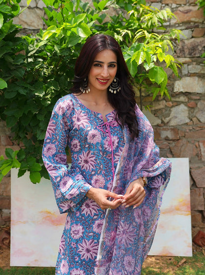 Azaa farshi salwar set