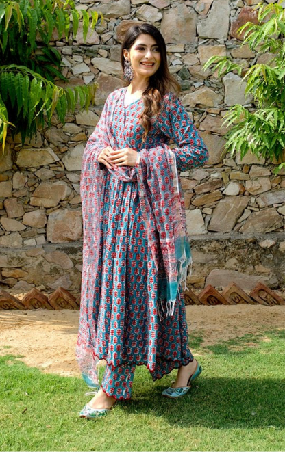 Aura Anarkali Set