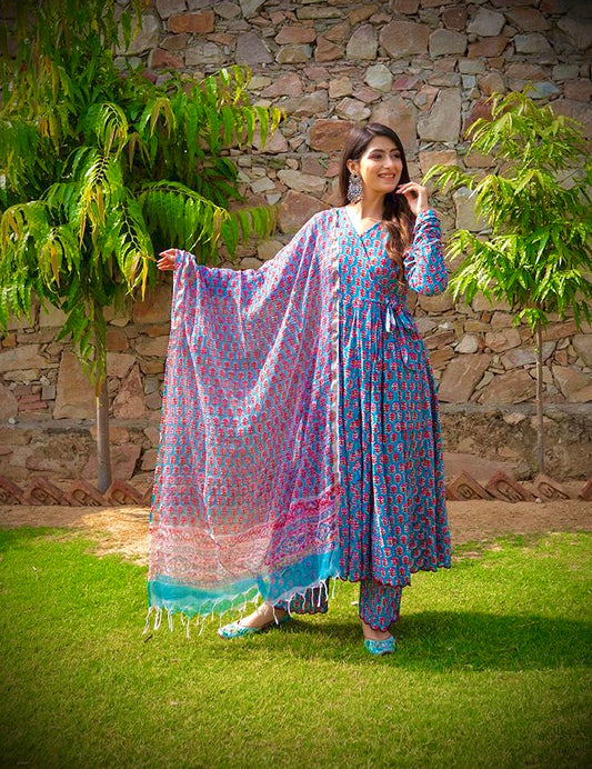 Aura Anarkali Set