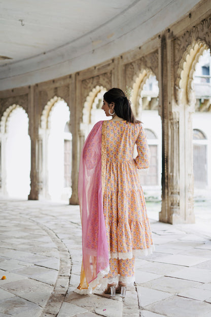 Rang Adaah suit set
